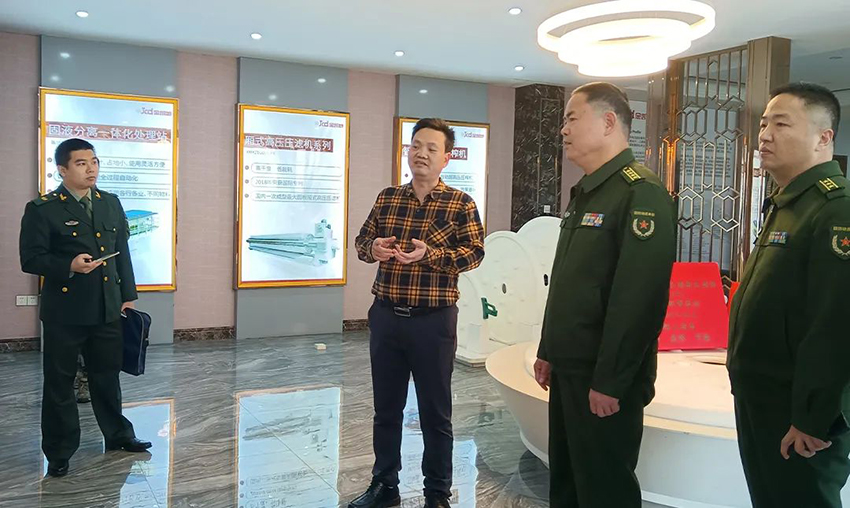 佛山軍分區政委、禪城區委常委領(lǐng)導一行蒞臨金凱地調研指導工作