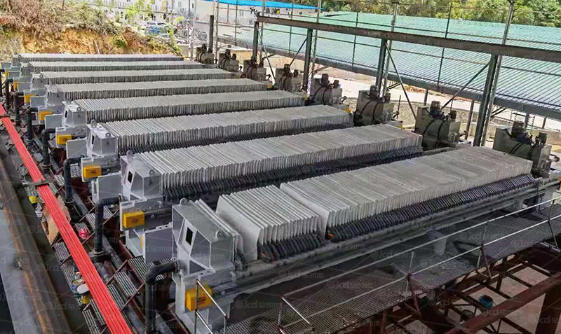 廂式自動(dòng)接液反板壓濾機 廂式自動(dòng)接液反板壓濾機
