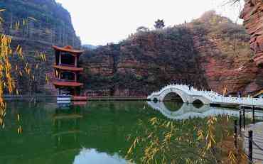 邢臺校園辦公系統：私有化部署與定制開(kāi)發(fā)的應用實(shí)踐