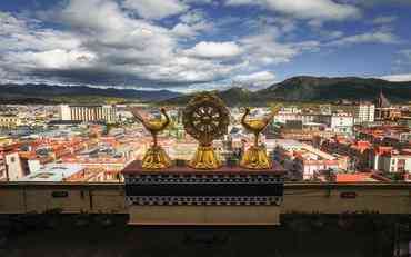 高原教育新引擎：迪慶藏族自治州教師人事管理系統實(shí)踐探索